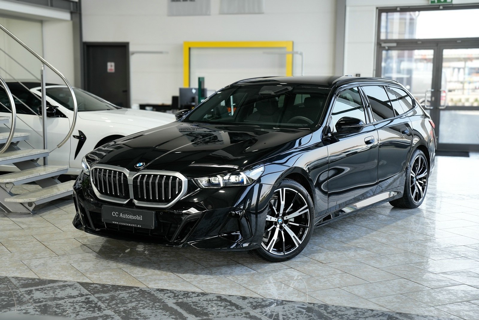 BMW 520 d xDrive Touring M Sport 1