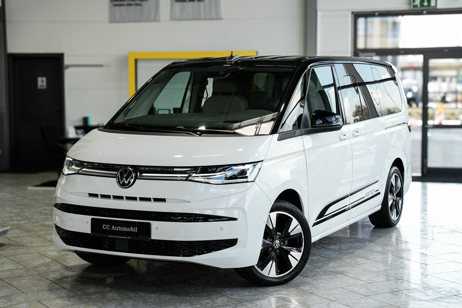 VW T7 Multivan Edition Lang DSG Easy Open
