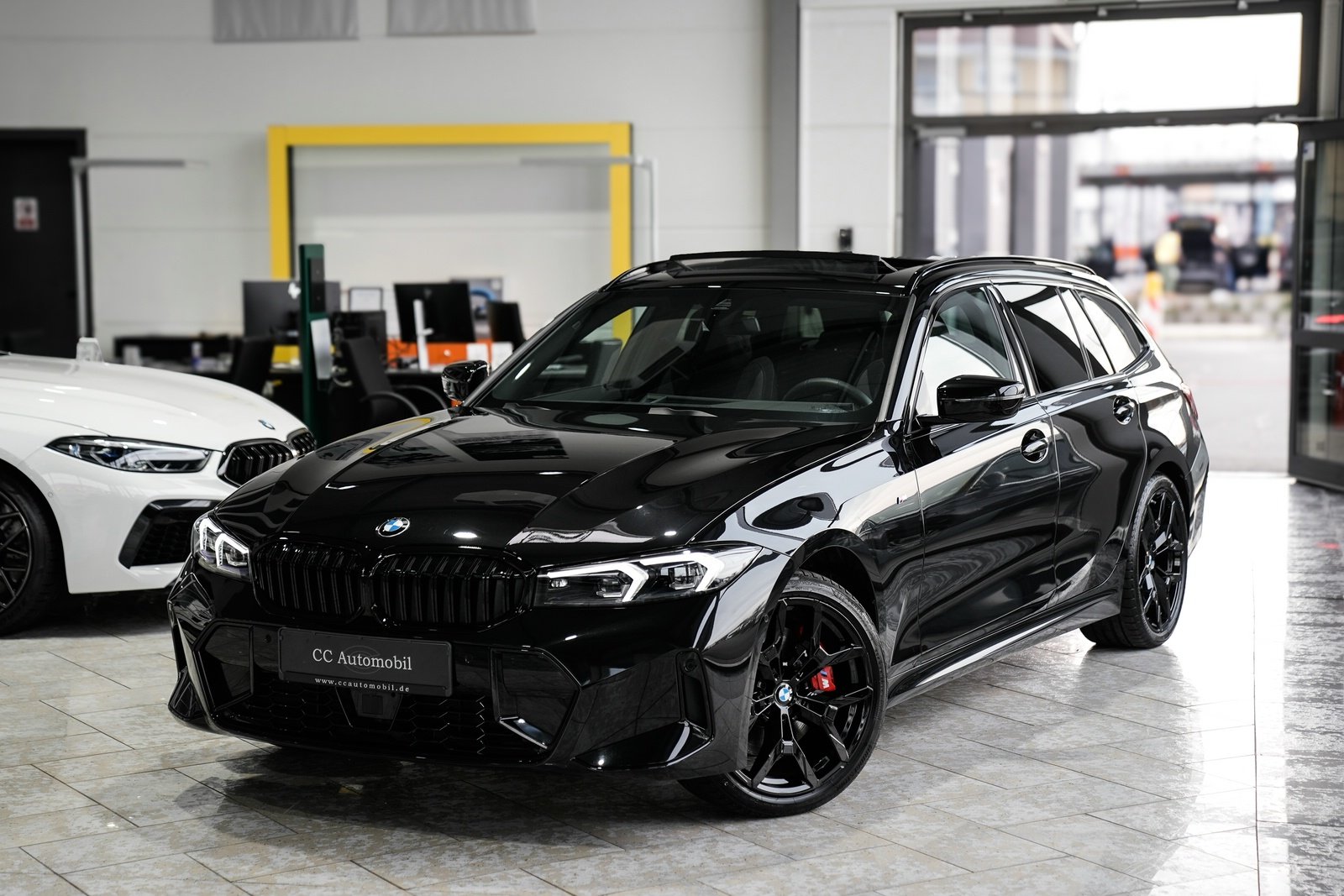 BMW 320 d xDrive Touring M SPORT PRO