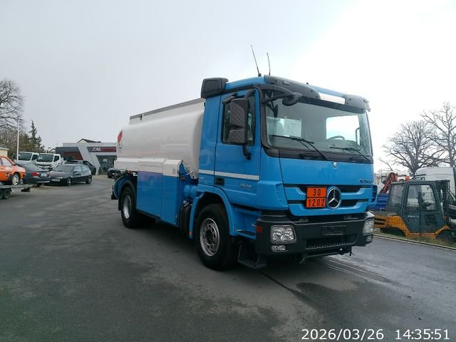 Actros 1848 Oben & Untenbefüllung ROHR